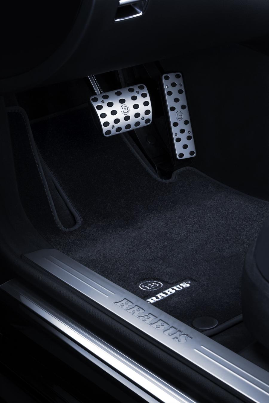  Mercedes-Benz S V12 R by Brabus 2009 года  (фото 29 из 48)